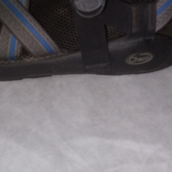 Shoes - Picture 3 of 6